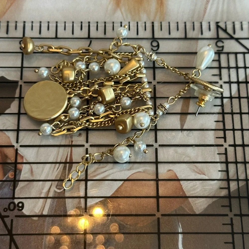 Gold and Pearl Dangle Earrings - Picture 4 of 4